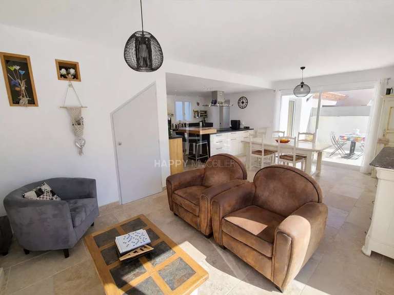 House Saint-Rémy-de-Provence - 4 bedrooms - 105m²