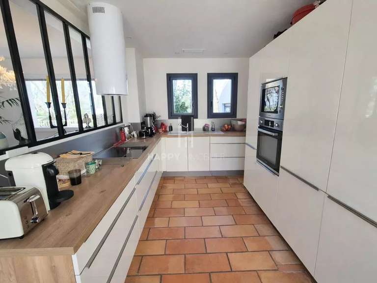 House Saint-Rémy-de-Provence - 5 bedrooms - 200m²