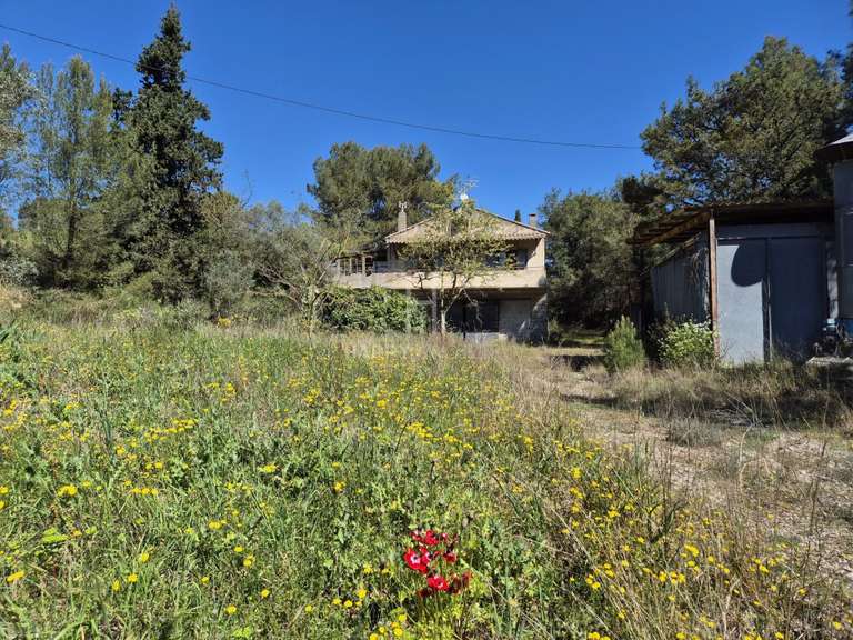 Maison Saint-Rémy-de-Provence - 4 chambres - 200m²