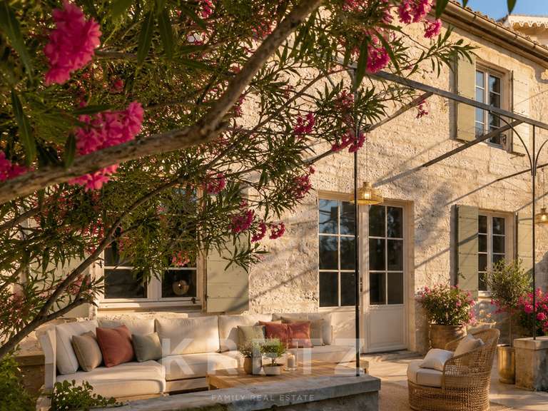 Maison Saint-Rémy-de-Provence - 4 chambres - 133m²