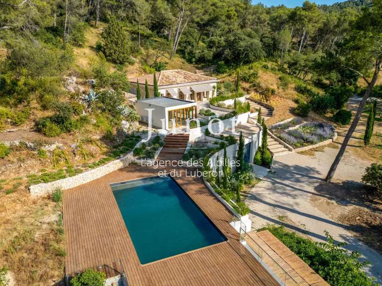 Maison Saint-Rémy-de-Provence - 6 chambres - 350m²