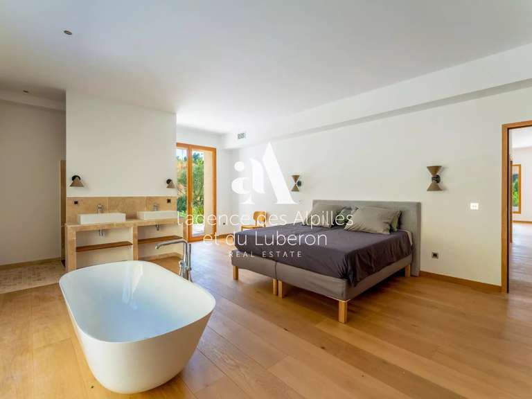 Maison Saint-Rémy-de-Provence - 6 chambres - 350m²