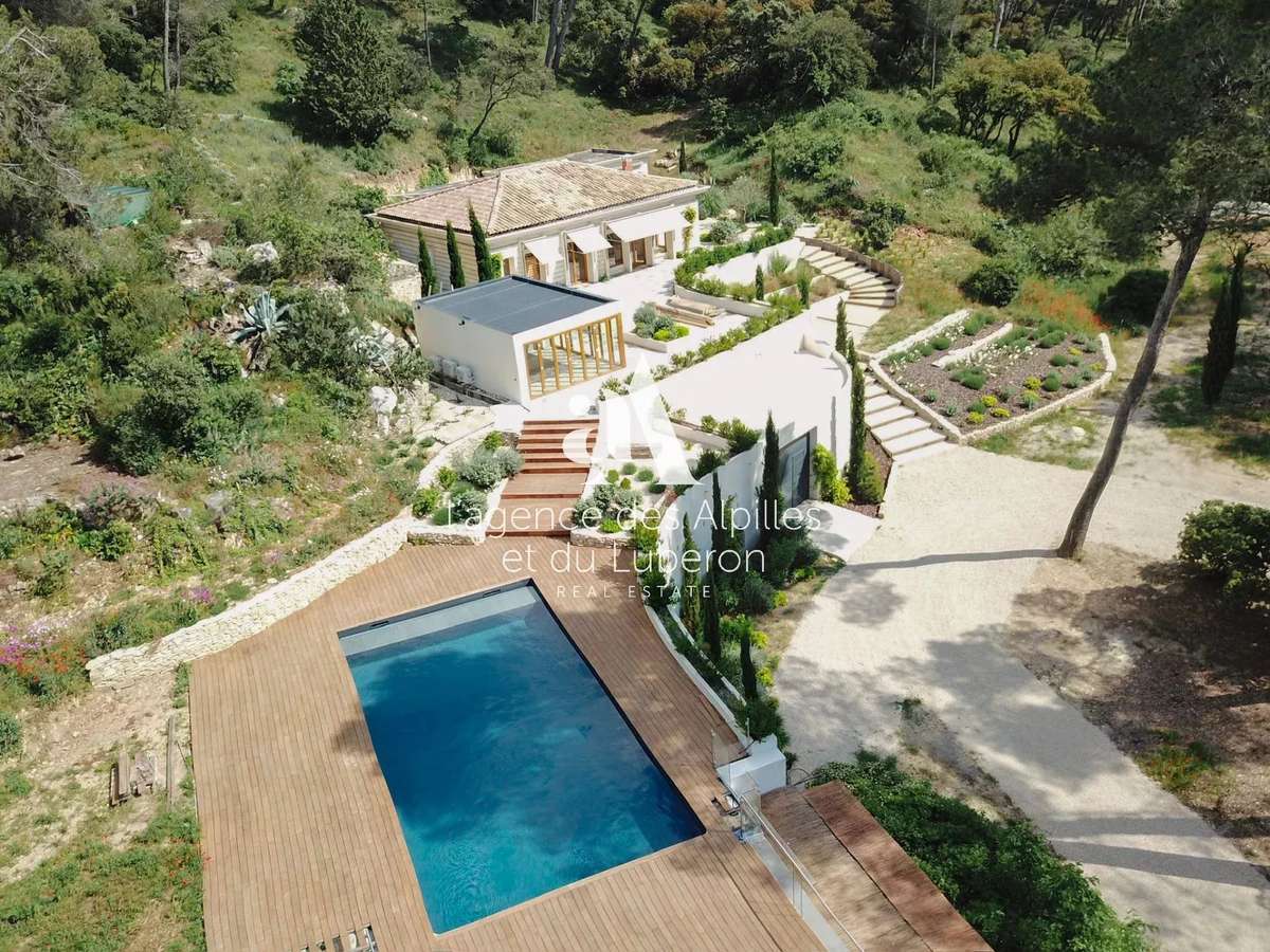 Maison Saint-Rémy-de-Provence