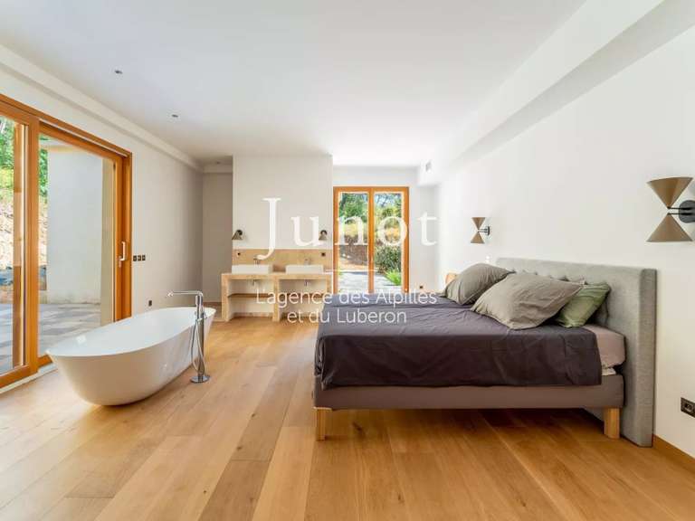 Maison Saint-Rémy-de-Provence - 6 chambres - 350m²