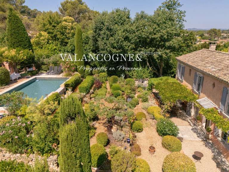 House Saint-Rémy-de-Provence - 193m²