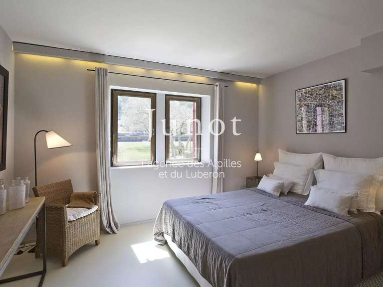 Maison Saint-Rémy-de-Provence - 7 chambres - 10000m²