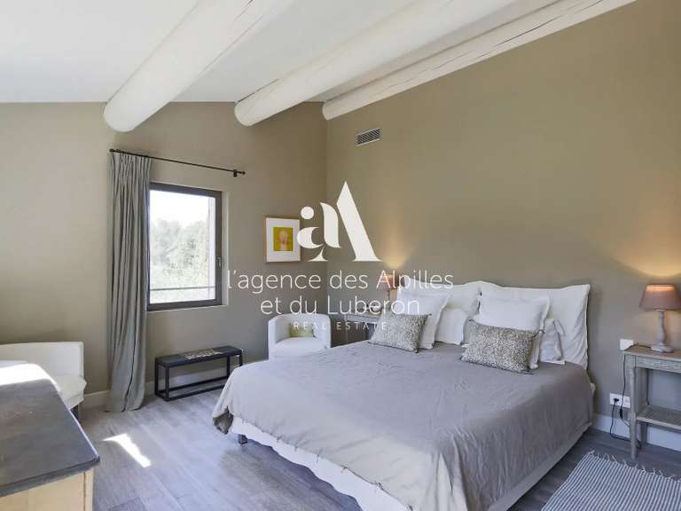 Maison Saint-Rémy-de-Provence - 7 chambres - 10000m²