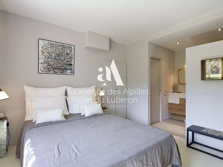 Maison Saint-Rémy-de-Provence - 7 chambres - 10000m²