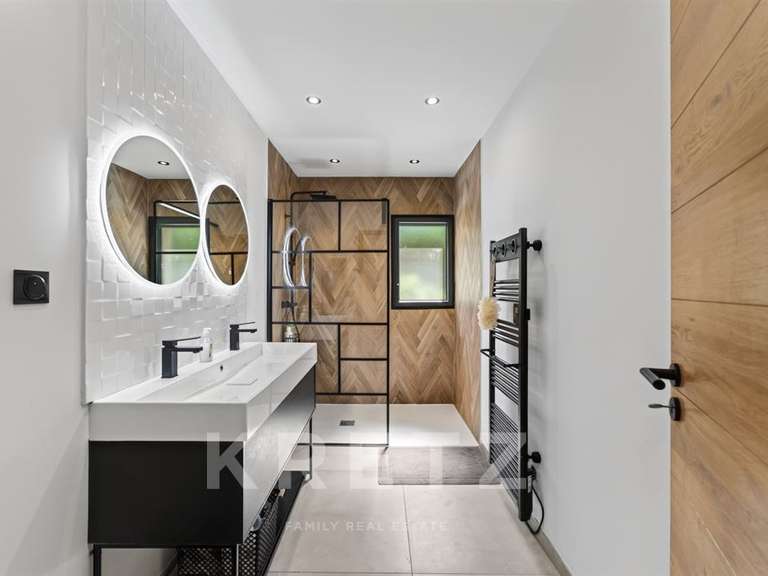 Maison Saint-Rémy-de-Provence - 7 chambres - 380m²