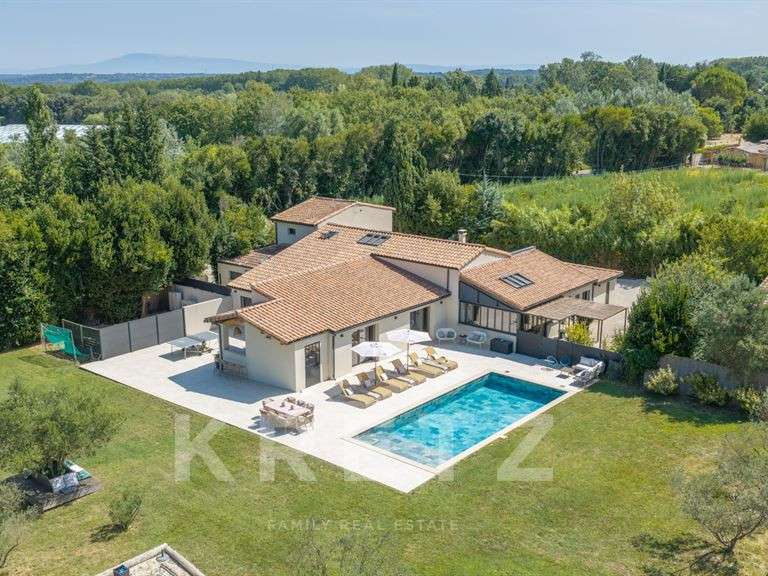 Maison Saint-Rémy-de-Provence - 7 chambres - 380m²