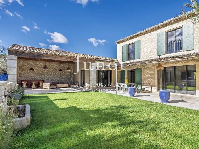 Maison Saint-Rémy-de-Provence - 6 chambres - 280m²