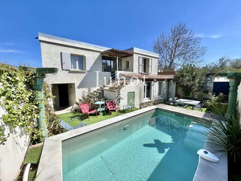 House Saint-Rémy-de-Provence - 3 bedrooms - 150m²