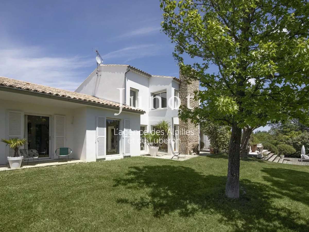 Maison Saint-Rémy-de-Provence