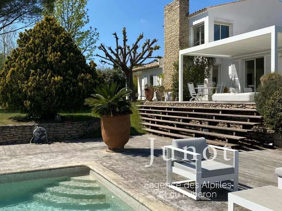 Maison Saint-Rémy-de-Provence