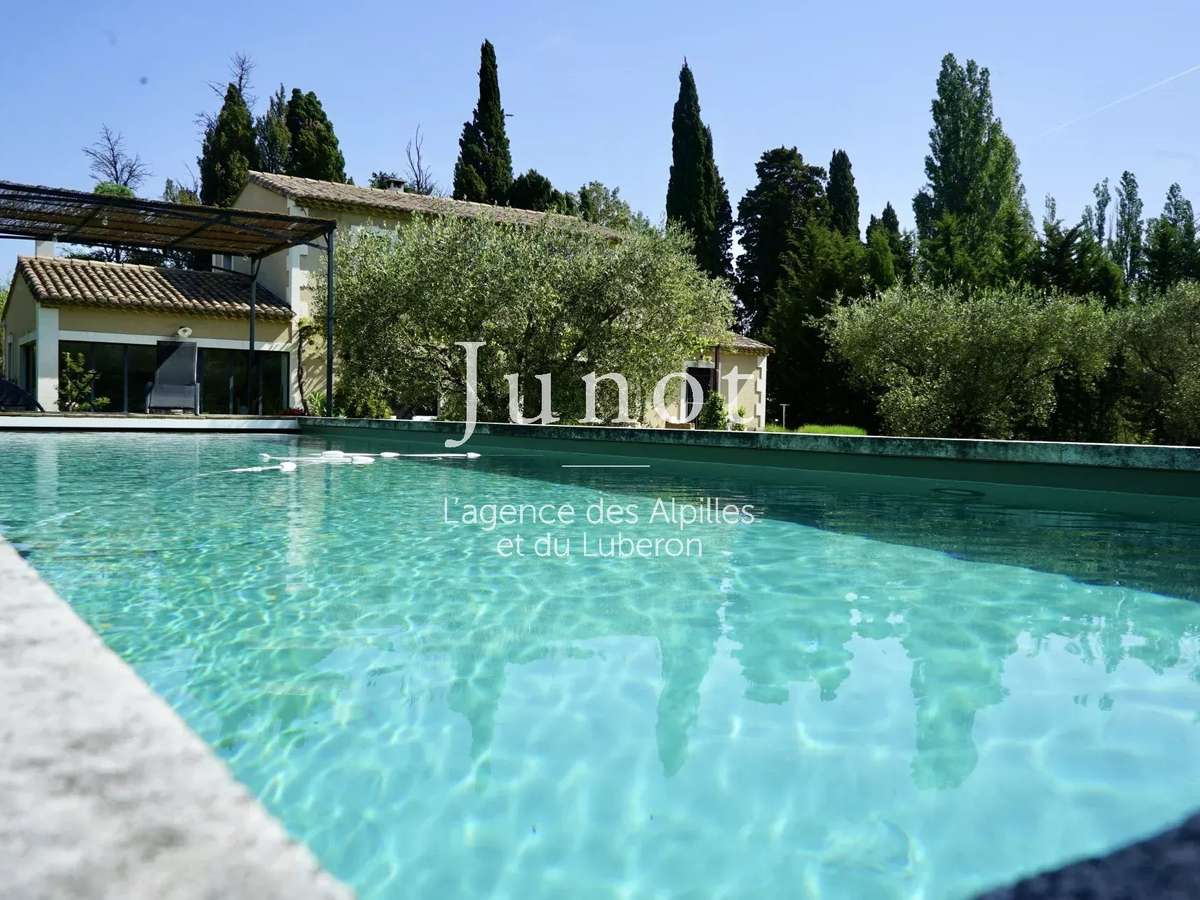 Maison Saint-Rémy-de-Provence