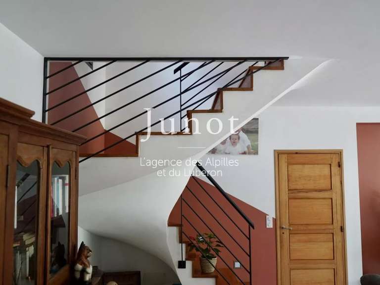 House Saint-Rémy-de-Provence - 4 bedrooms - 200m²