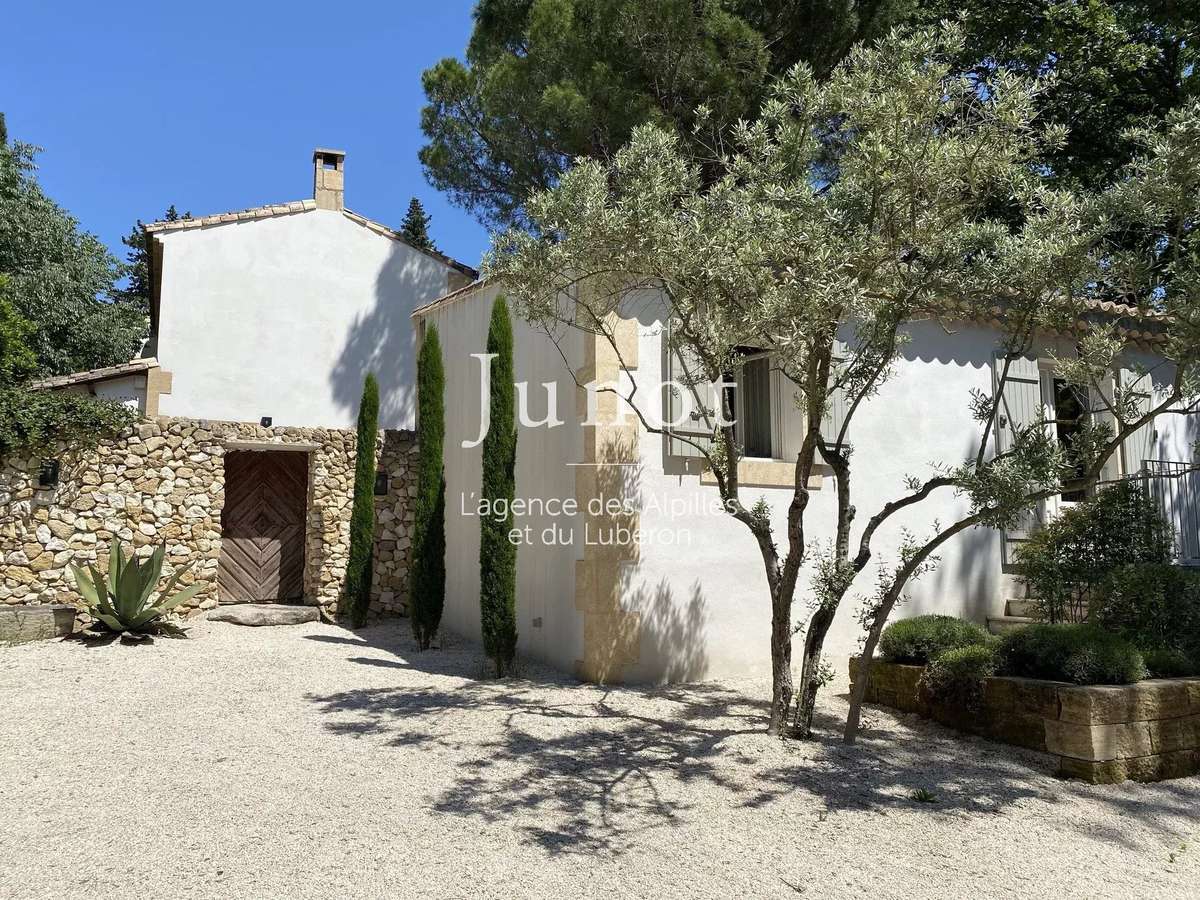 Maison Saint-Rémy-de-Provence