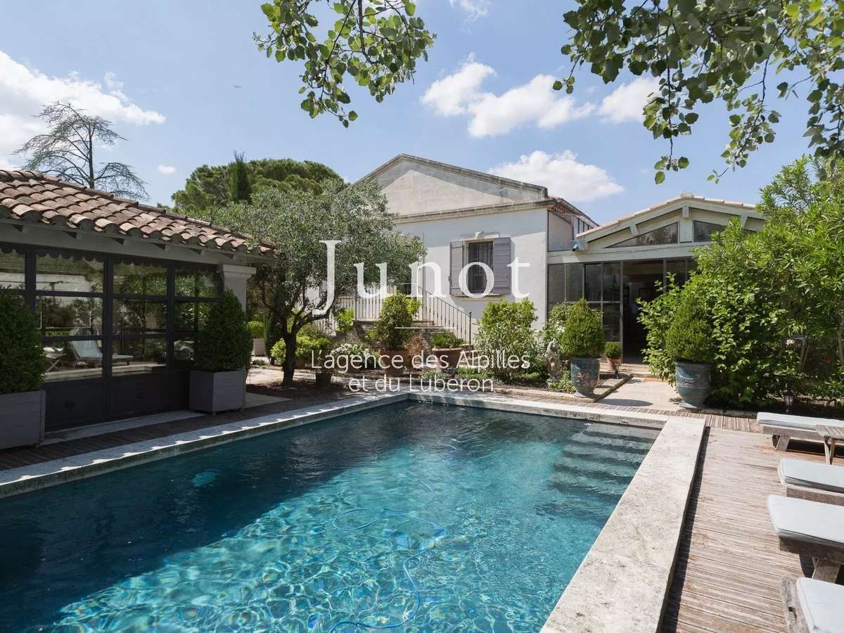 Maison Saint-Rémy-de-Provence