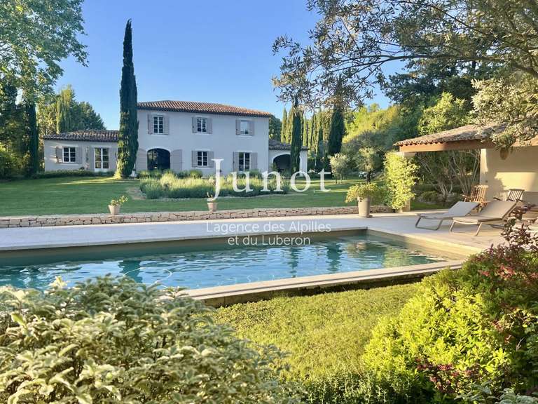 House Saint-Rémy-de-Provence - 4 bedrooms - 200m²