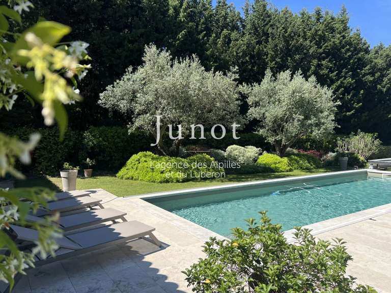 House Saint-Rémy-de-Provence - 4 bedrooms - 200m²