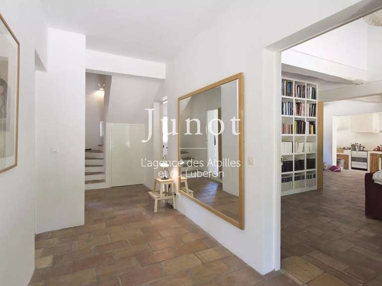 House Saint-Rémy-de-Provence - 5 bedrooms - 10000m²