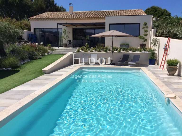 House Saint-Rémy-de-Provence - 3 bedrooms - 2000m²