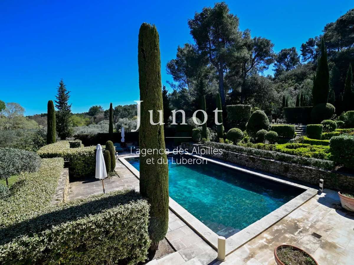 Maison Saint-Rémy-de-Provence