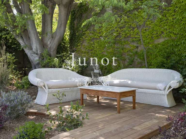House Saint-Rémy-de-Provence - 3 bedrooms - 280m²