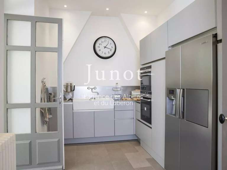 House Saint-Rémy-de-Provence - 3 bedrooms - 280m²