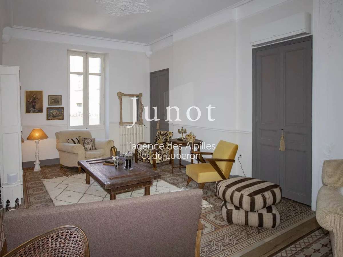 Maison Saint-Rémy-de-Provence