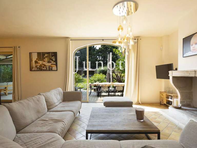 House Saint-Rémy-de-Provence - 5 bedrooms - 1800m²