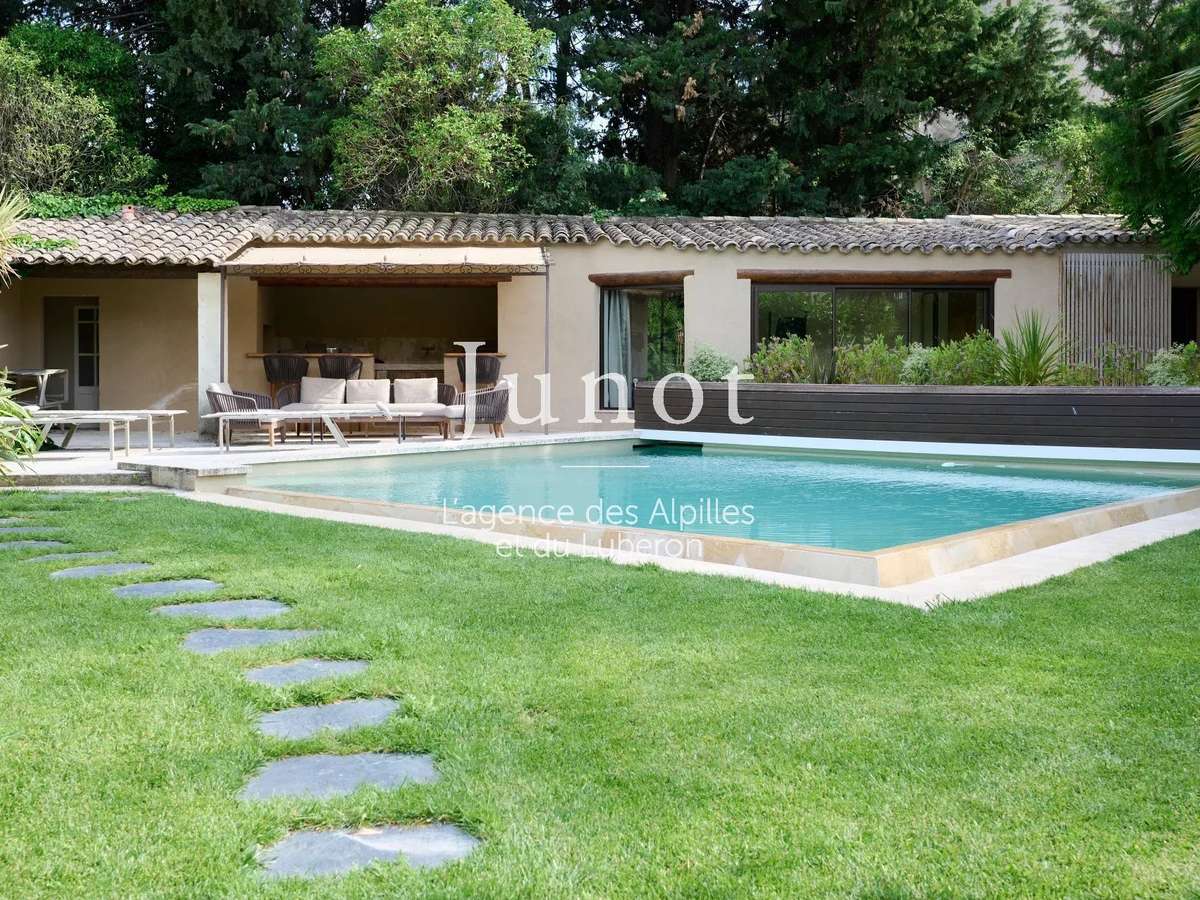 Maison Saint-Rémy-de-Provence