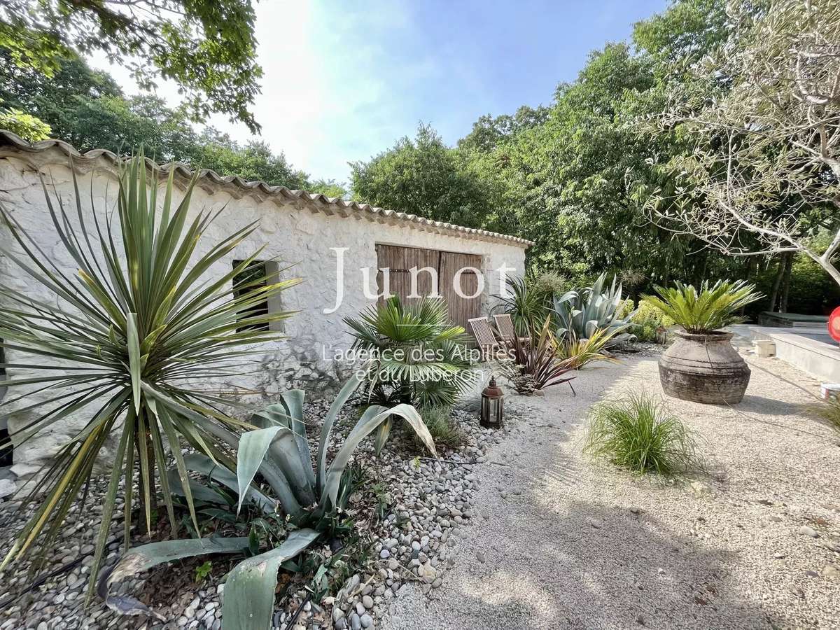 Maison Saint-Rémy-de-Provence