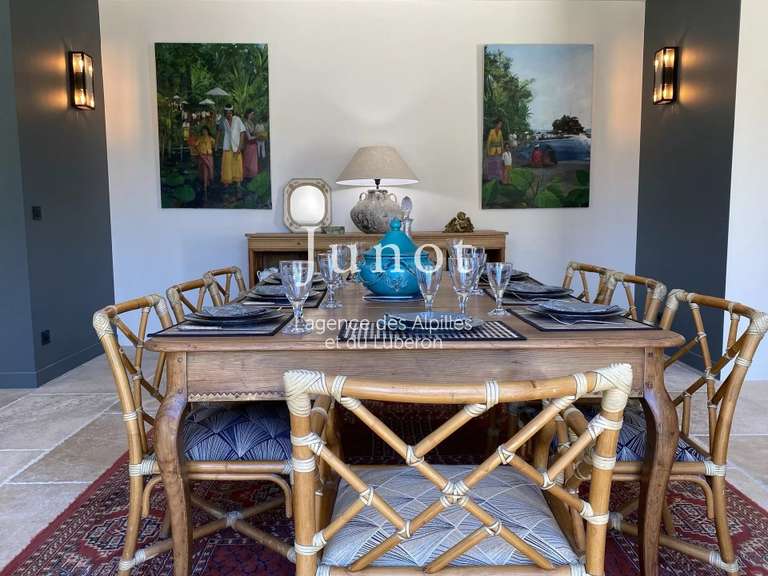 House Saint-Rémy-de-Provence - 5 bedrooms - 3000m²