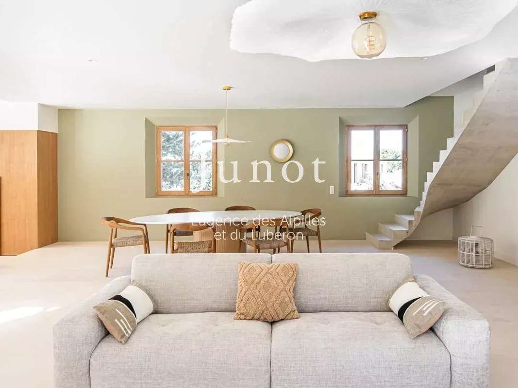 Maison Saint-Rémy-de-Provence