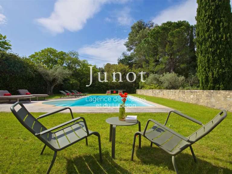 House Saint-Rémy-de-Provence - 8 bedrooms - 400m²