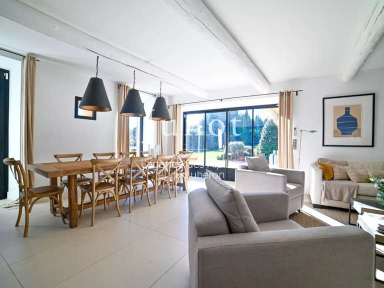 House Saint-Rémy-de-Provence - 6 bedrooms - 280m²