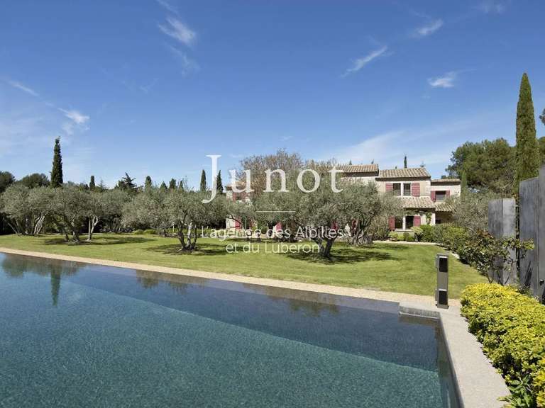 House Saint-Rémy-de-Provence - 7 bedrooms - 10000m²