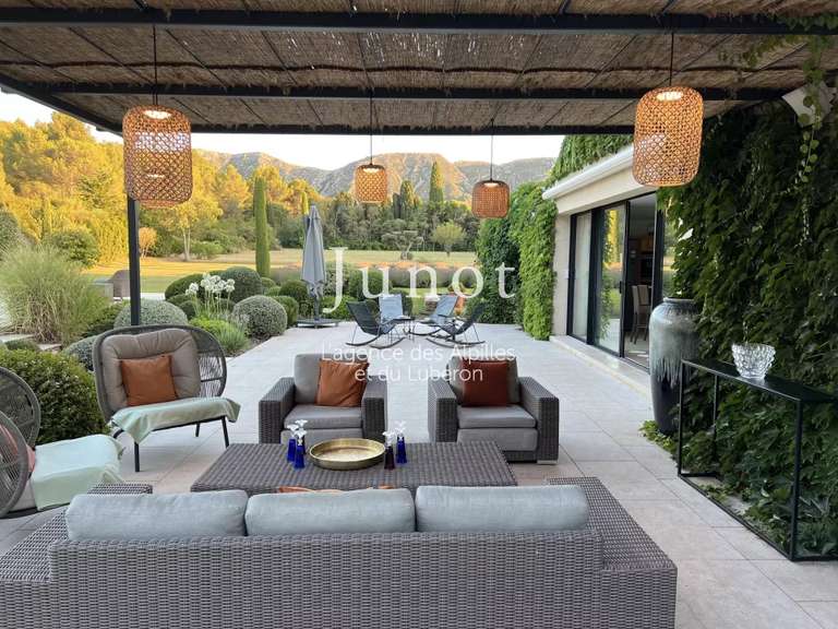 House Saint-Rémy-de-Provence - 7 bedrooms - 300m²