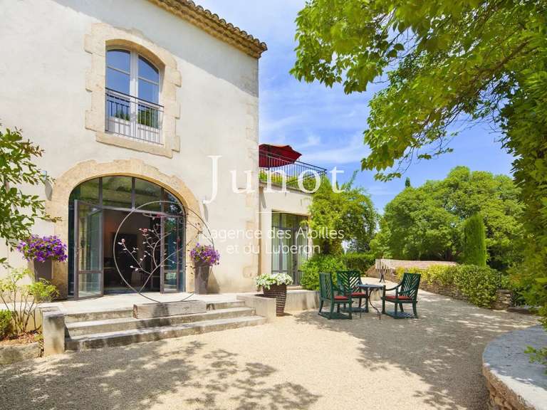 House Saint-Rémy-de-Provence - 8 bedrooms - 5000m²
