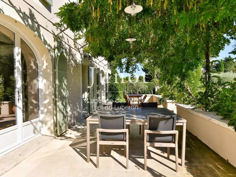 Maison Saint-Rémy-de-Provence - 5 chambres - 290m²