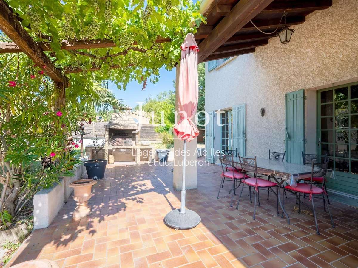 Maison Saint-Rémy-de-Provence