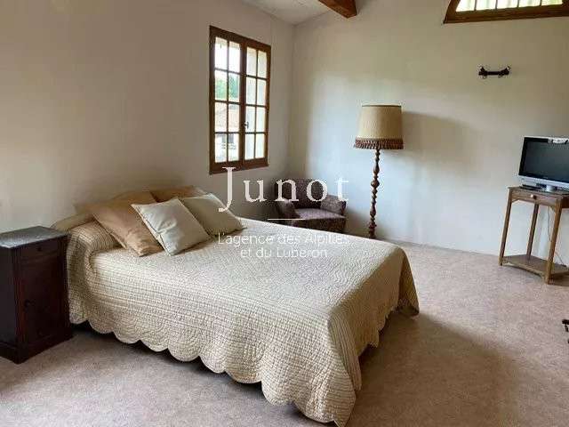 Maison Saint-Rémy-de-Provence - 3 chambres - 210m²