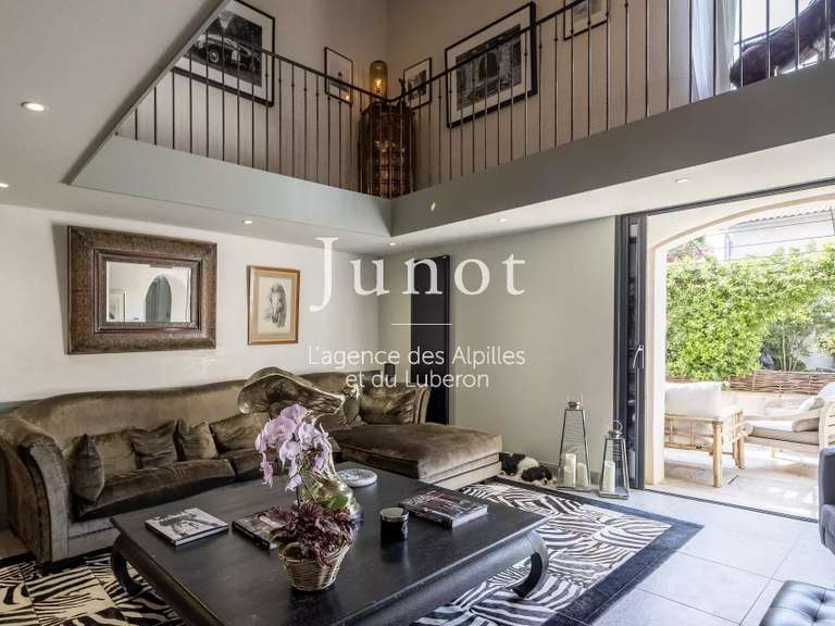 Maison Saint-Rémy-de-Provence - 3 chambres - 200m²