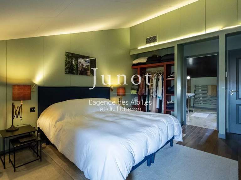 Maison Saint-Rémy-de-Provence - 3 chambres - 200m²