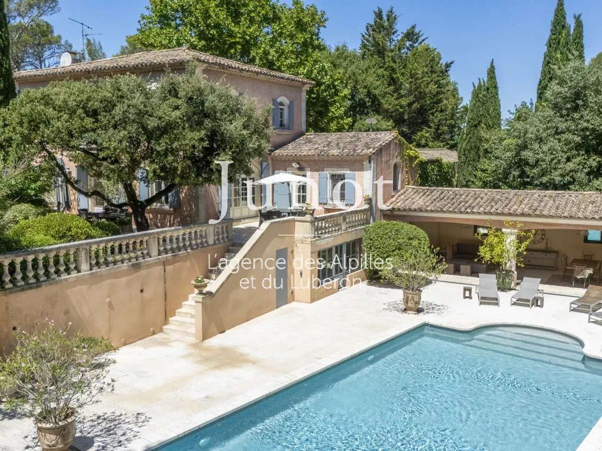 Maison Saint-Rémy-de-Provence