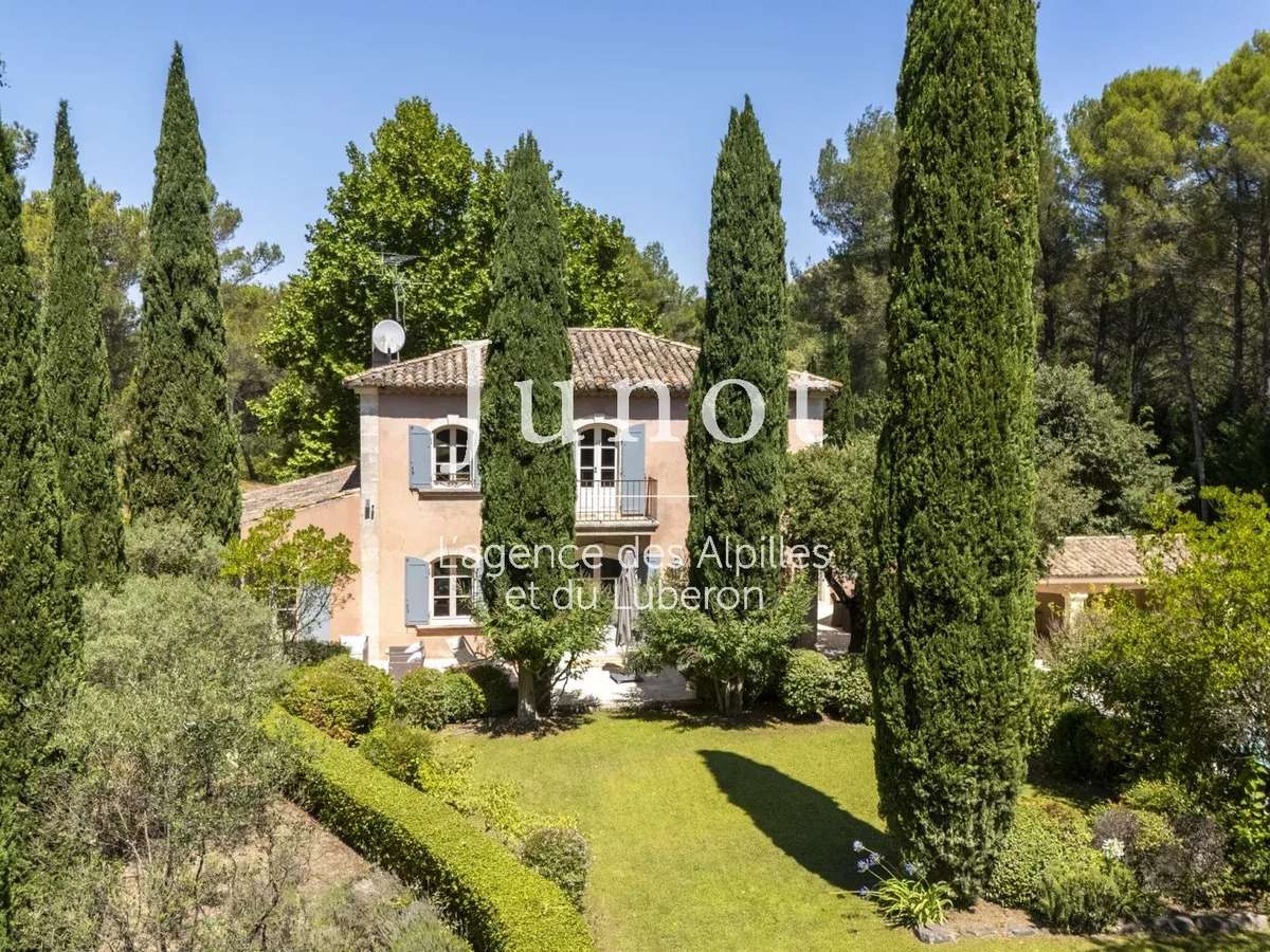 Maison Saint-Rémy-de-Provence