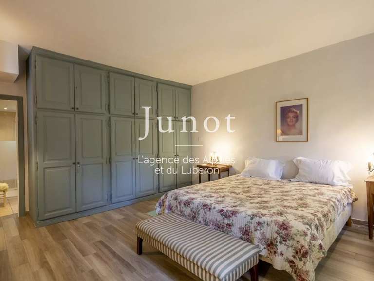 Maison Saint-Rémy-de-Provence - 4 chambres - 210m²