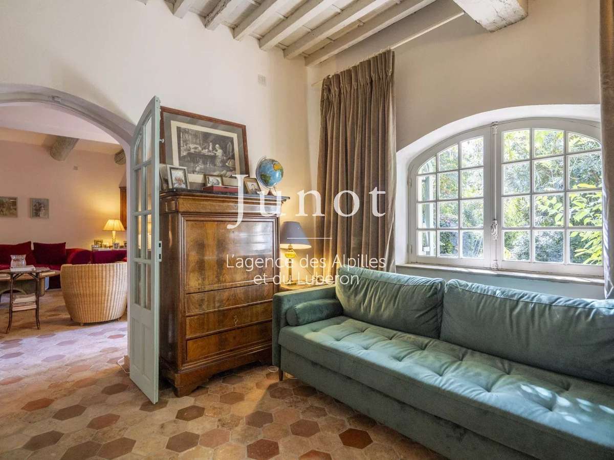 Maison Saint-Rémy-de-Provence