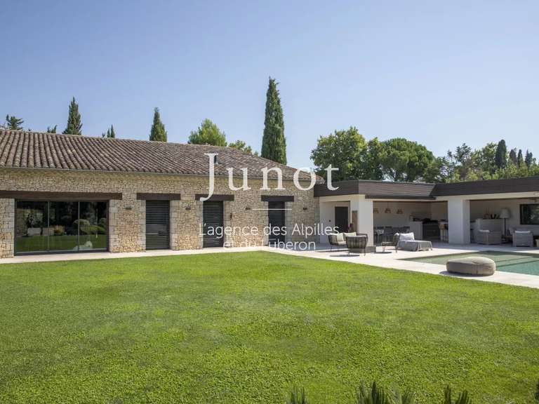 Maison Saint-Rémy-de-Provence - 4 chambres - 250m²